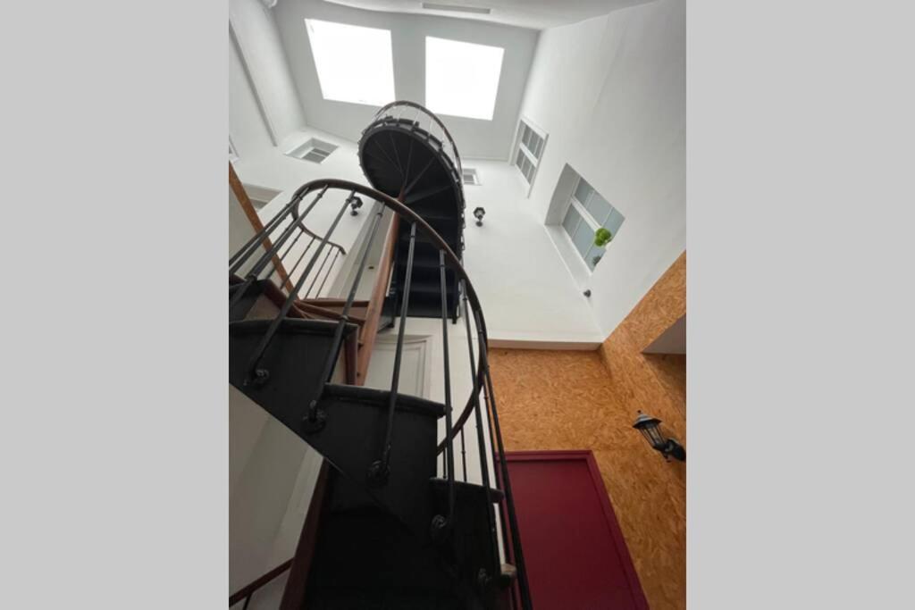 Appartement «La Vie Est Belle» Au Coeur De Sézanne Exteriér fotografie